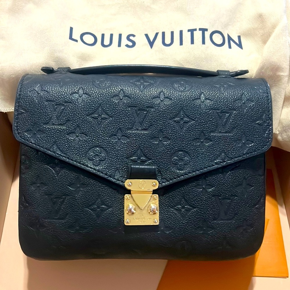 Louis Vuitton Métis Pochette